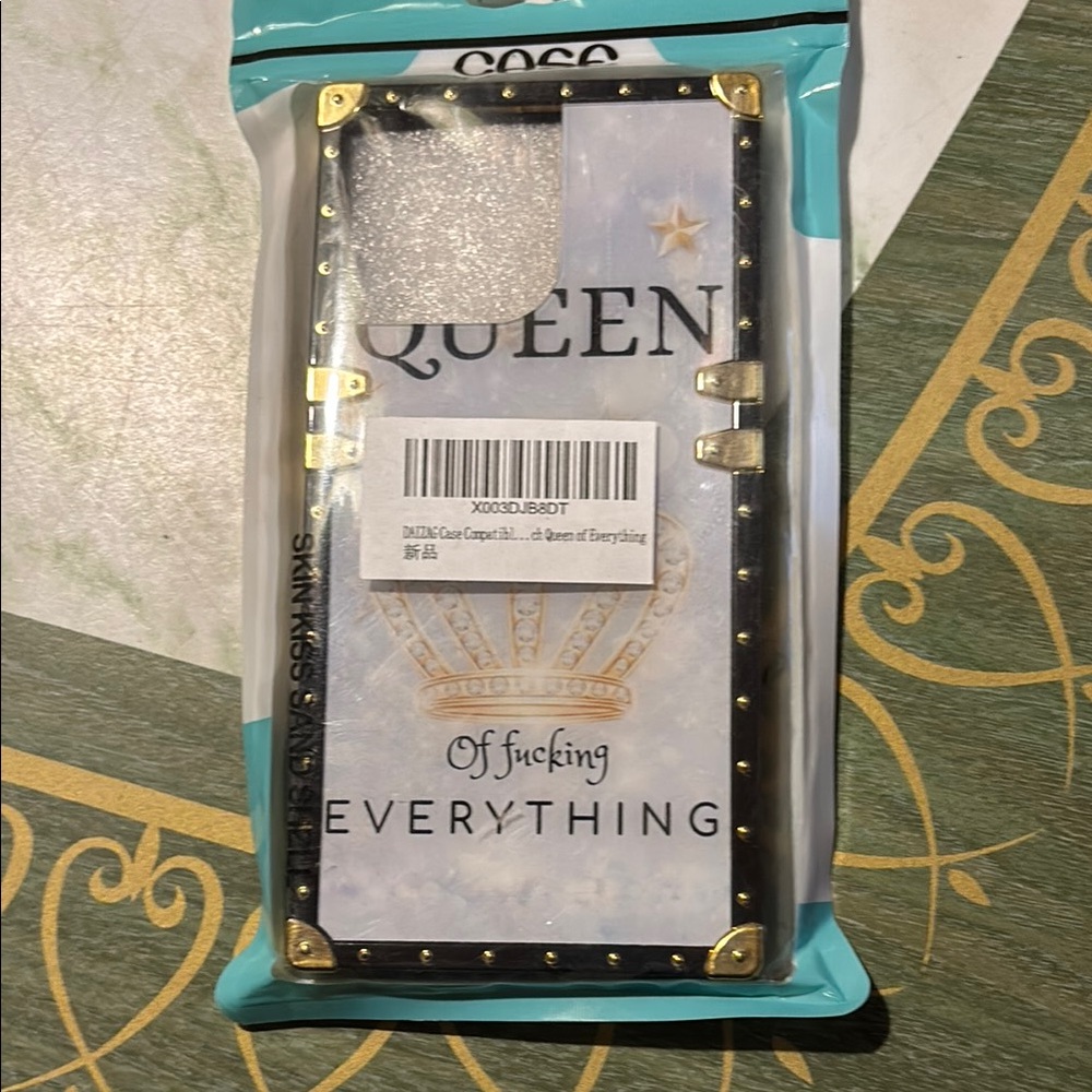 🌻Queen Design Phone Case - Black and Gold